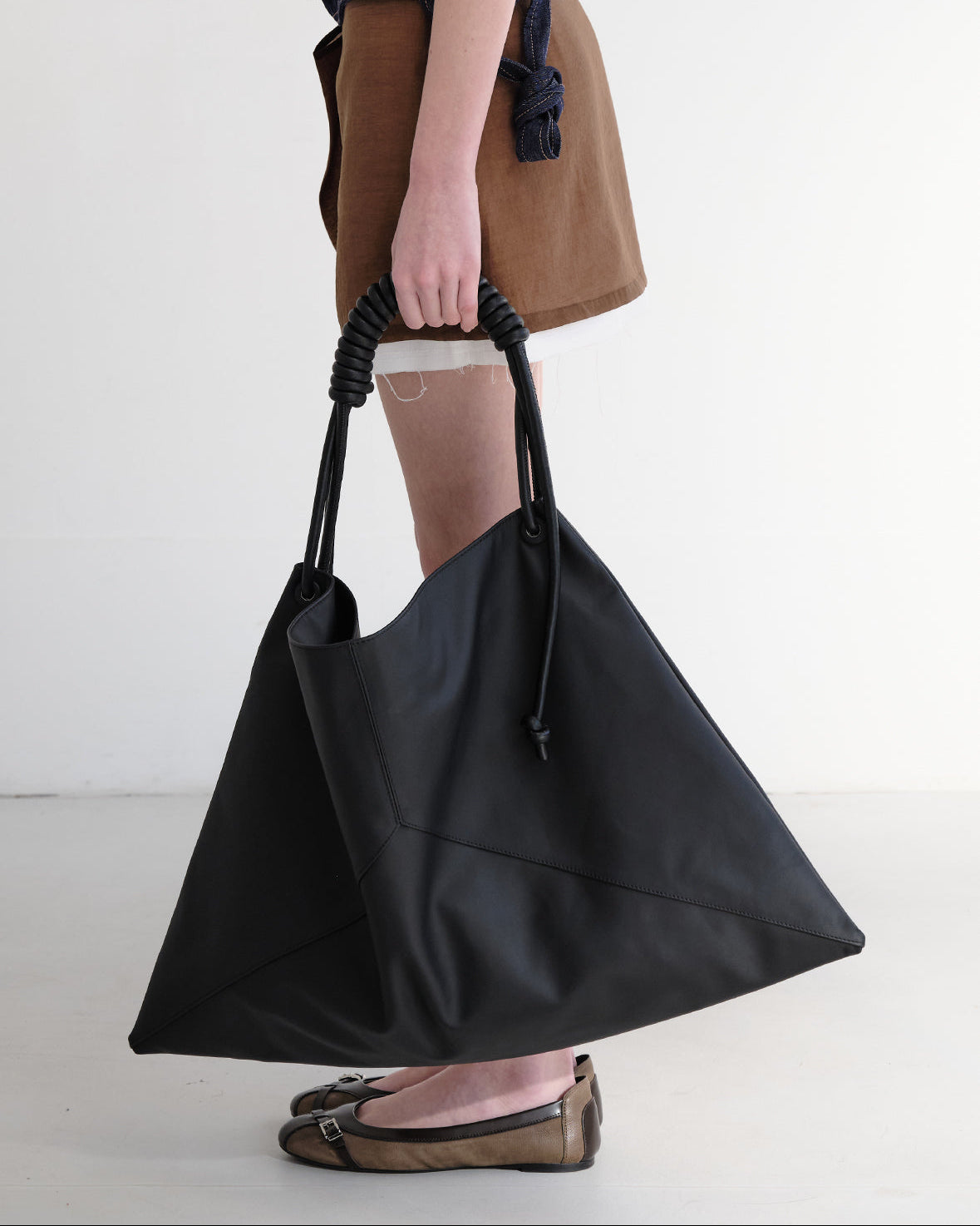 DOSORDONTS Rope-Twist Strap Tote Bag